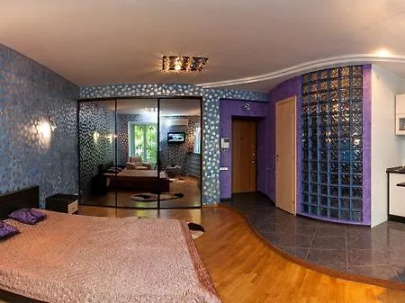 Gate Apartment