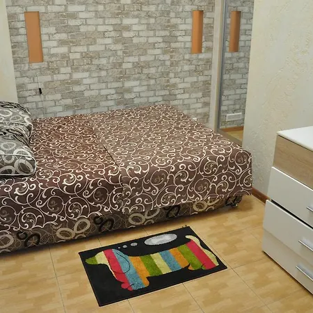 Gate Apartment